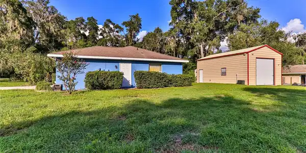9204 ROYAL PALM