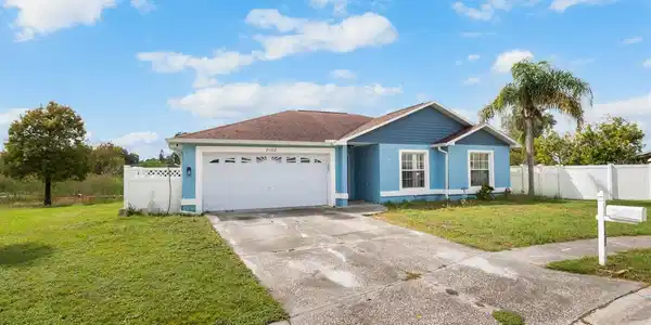 21602 ROSEWOOD