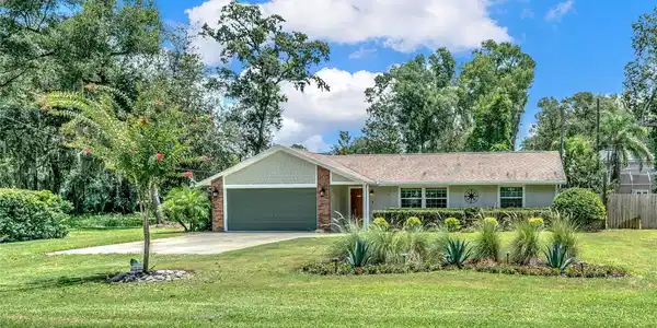 135 LAKE CHARLES