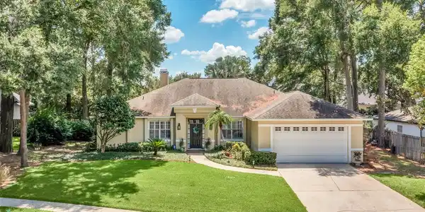 2368 PARK VILLAGE