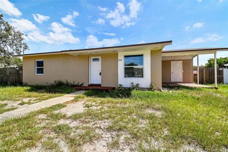 7024 SPRING HILL