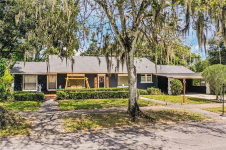 1209 DELEON