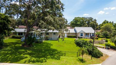 2400 COUNTRY CLUB