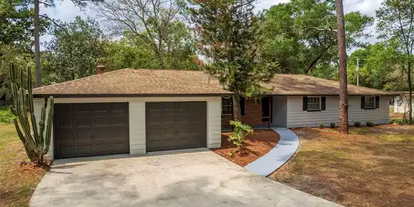 2110 W LAKE BRANTLEY DRIVE