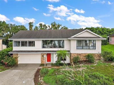 6822 LAKE VIEW