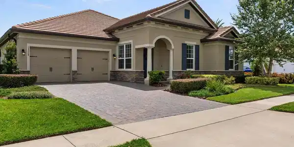 14228 COLONIAL POINTE