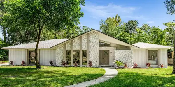 804 S SWEETWATER BOULEVARD