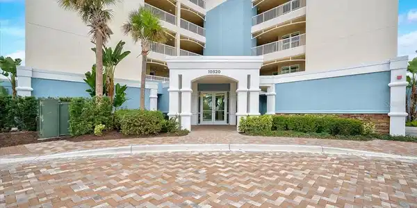 10520 BOARDWALK