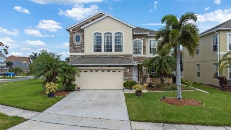 1562 CEDAR LAKE DRIVE