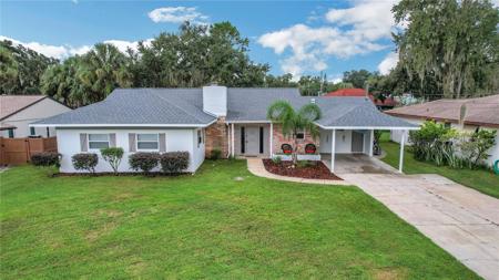 11 LIVE OAK AVENUE