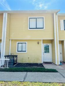 22604 WATERSEDGE