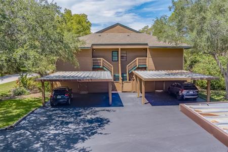 1308 LENNOX ROAD E