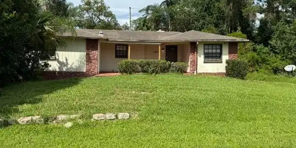 2400 WESTWOOD