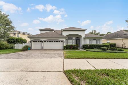 423 COURTLEA PARK