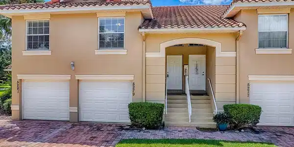5279 BOWLINE COURT