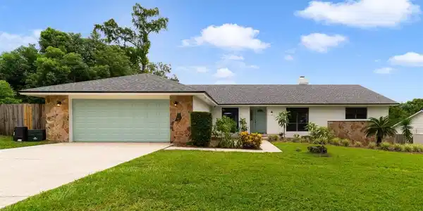 1431 TRACY DEE WAY