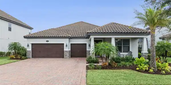 219 LUGANO WAY