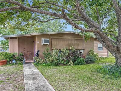 910 W VILLAGE DRIVE