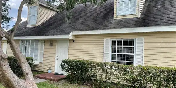 219 24TH COURT SW