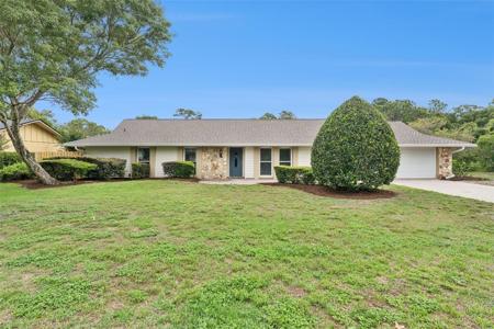700 BLUE LAKE DRIVE