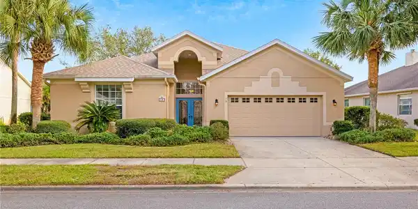 13 SHINNECOCK DRIVE