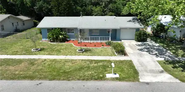 1963 CAMELOT COURT SW