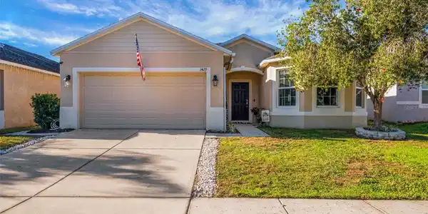 1429 WALLACE MANOR PASS
