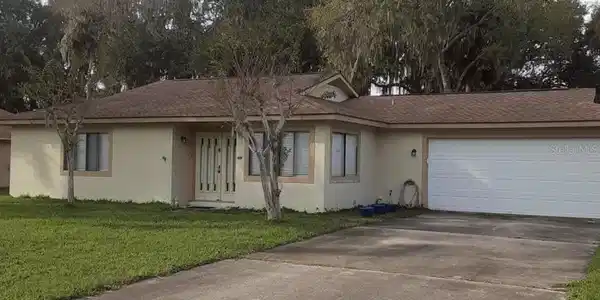 16 BLACKBERRY PLACE