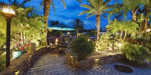 6804 AMANDA VISTA CIRCLE