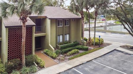 2 ESCONDIDO CIRCLE