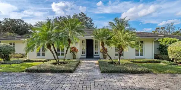 2300 N SCENIC HIGHWAY