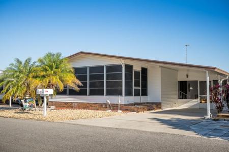4533 REDWOOD STREET
