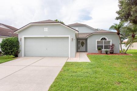 3016 CASTLE ROCK CIRCLE