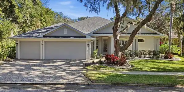 24 N PARK CIRCLE