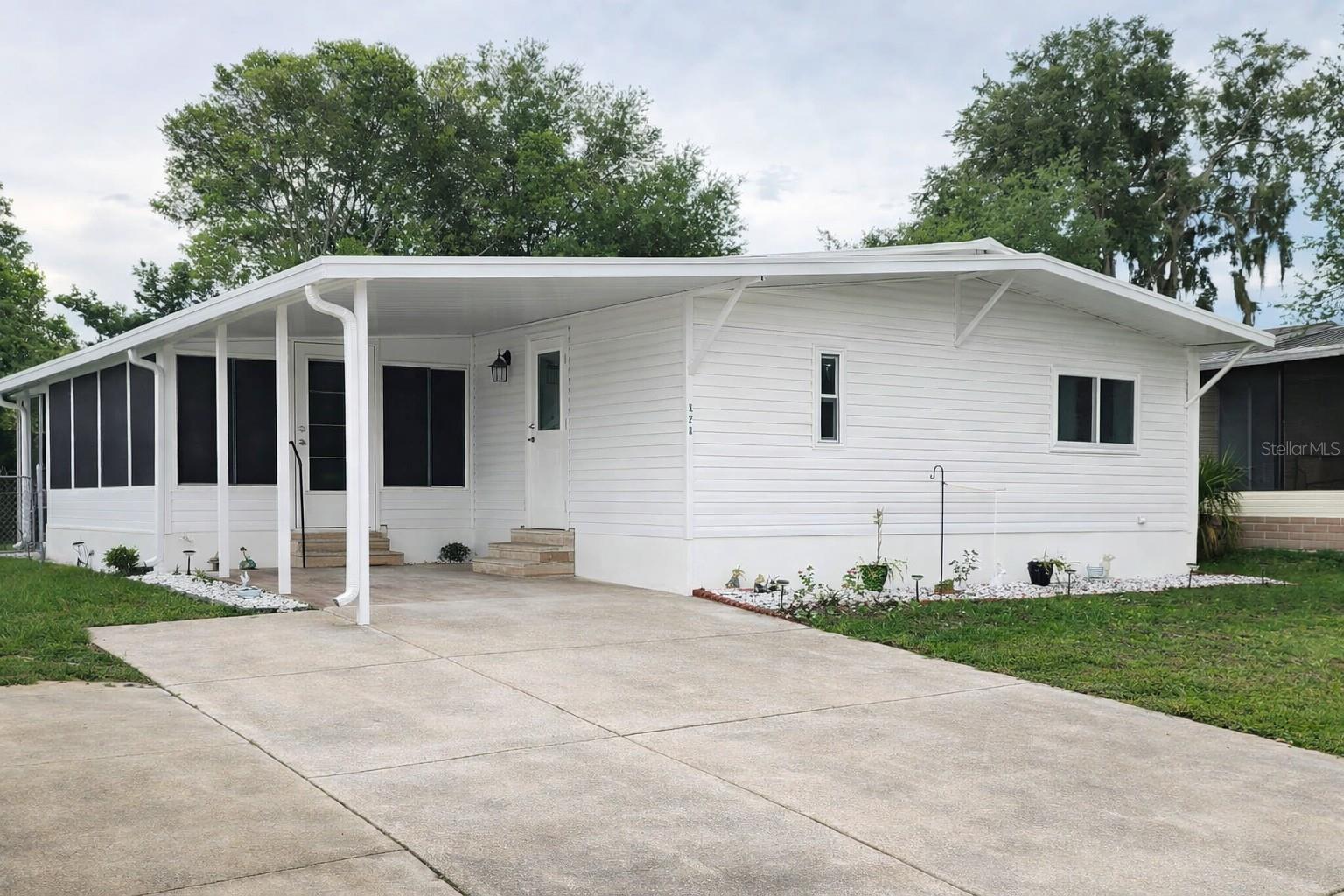 Image 1 Image 1