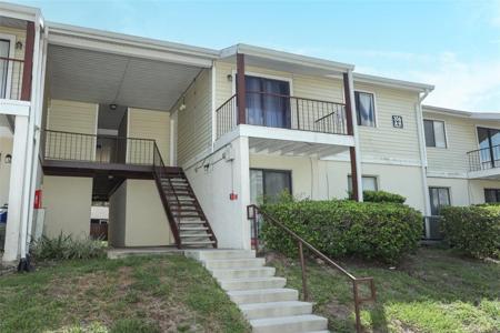 306 CHEROKEE COURT
