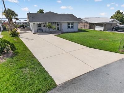 148 N LAKE REEDY BOULEVARD
