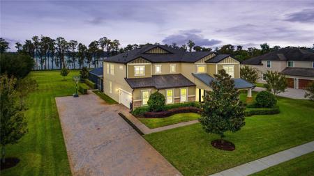 2226 WHITING TRAIL