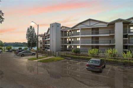 1054 LOTUS COVE COURT