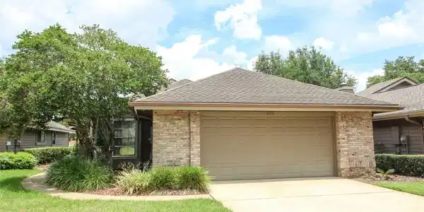 235 W SABAL PALM PLACE