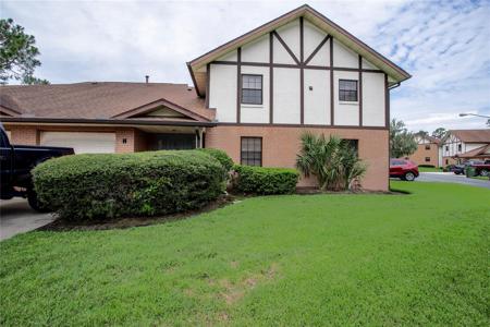 100 E OAK TERRACE DRIVE