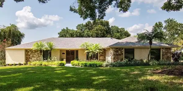 1206 CANDLEWOOD