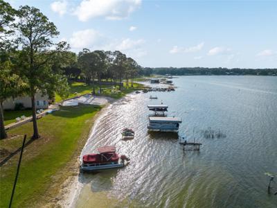 11001 SE SUNSET HARBOR