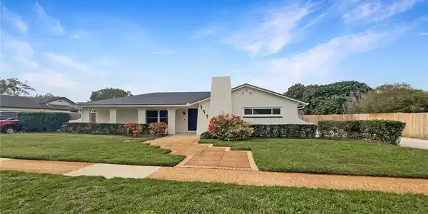 111 HILLCREST DRIVE