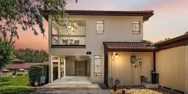 1 LOMA LINDA