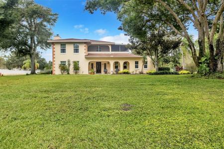 2470 LAKE FRONT DRIVE
