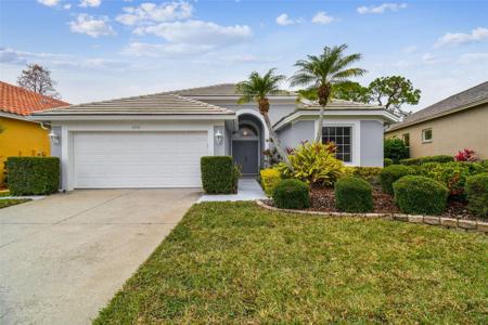 4355 SAWGRASS DRIVE