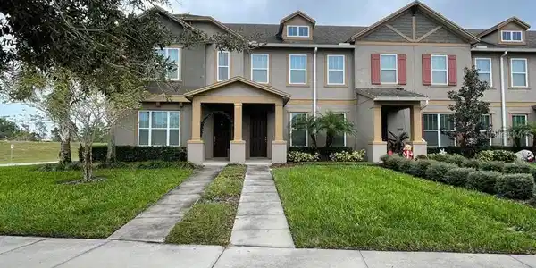 6519 CALAMONDIN DRIVE