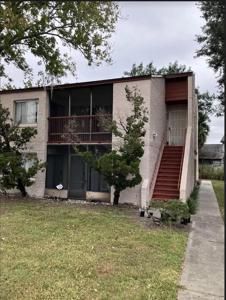 2469 LAKEWAY BRANCH DRIVE