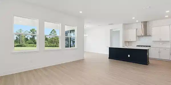 Image 4 Image 4